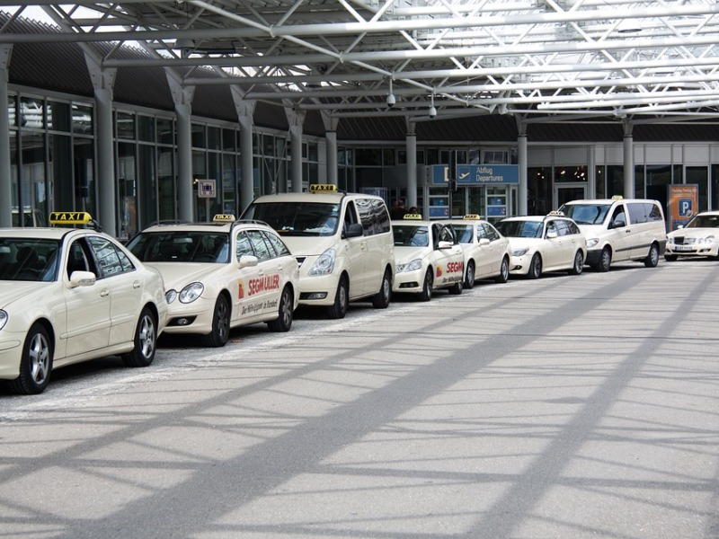 How Grenoble-Airport-Transfer Services Win Hearts and Rides